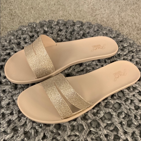 Gold Minimalist Slide Sandals - Picture 2 of 9